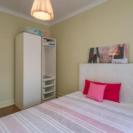 Evd-rentals Olival Bastos *