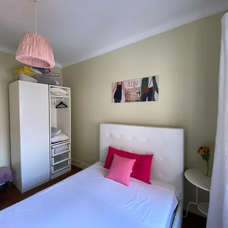 Evd-rentals Olival Bastos Rum i privatbostad Lisboa